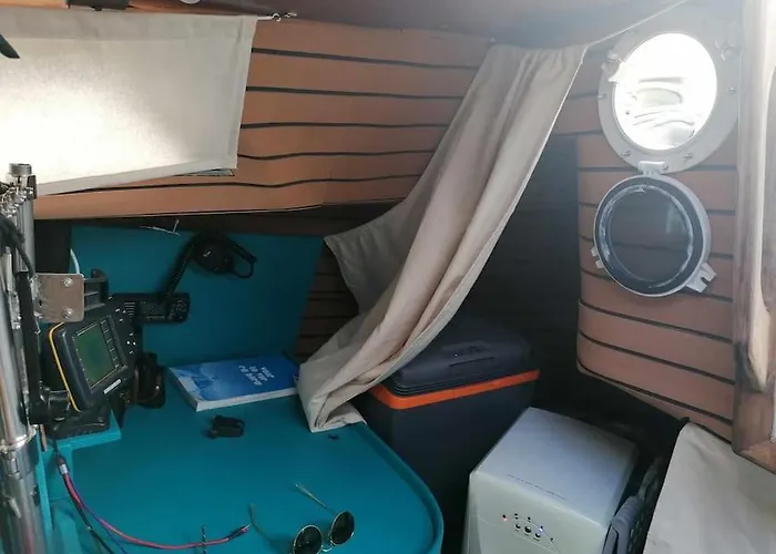 Hotel na wodzie Sur Un Bateau Agde