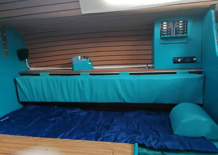 Sur Un Bateau 아그